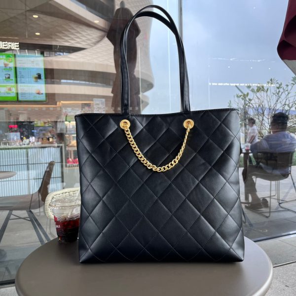 Laveszi Luxury Bags CN 470