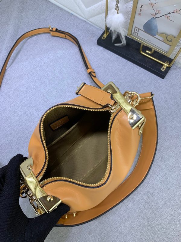 Laveszi Luxury Bags LV 581