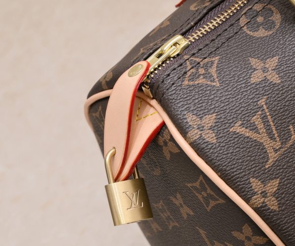 Laveszi Luxury Bags LV 908