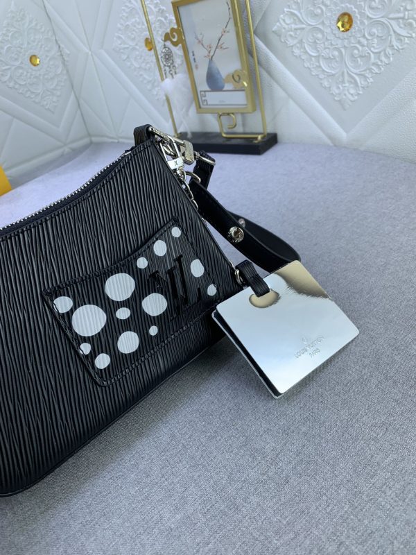 Laveszi Luxury Bags LV 770