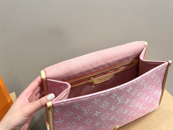 Laveszi Luxury Bags LV 728