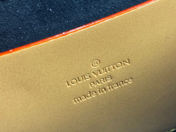 Laveszi Luxury Bags LV 575