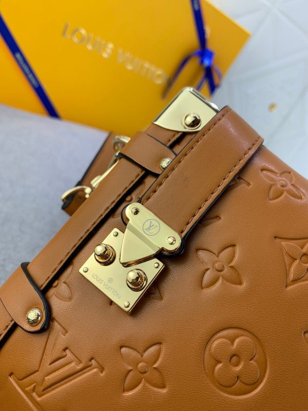 Laveszi Luxury Bags LV 582