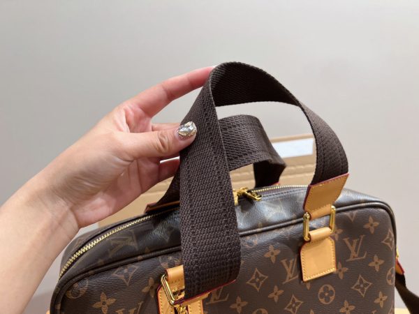 Laveszi Luxury Bags LV 772