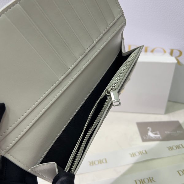 Laveszi Luxury Wallet CD 021