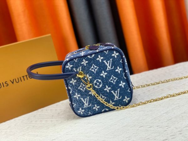 Laveszi Luxury Bags LV 677