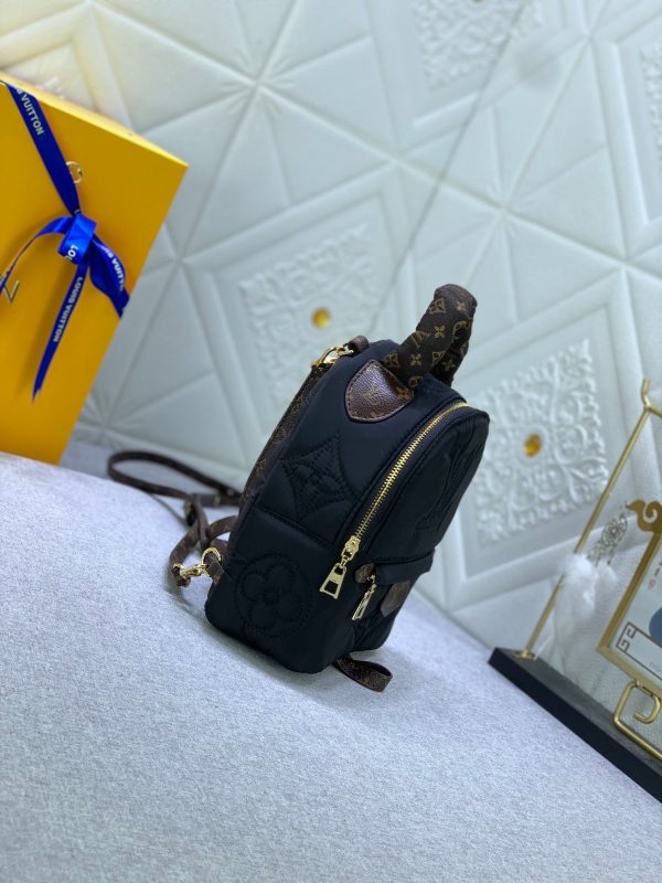 Laveszi Luxury Bags LV 641