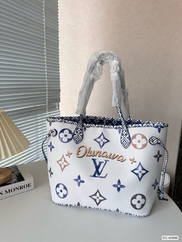 Laveszi Luxury Bags LV 842