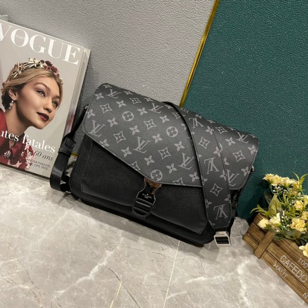 Laveszi Luxury Bags LV 847