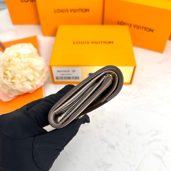 Laveszi Luxury Wallet LV 135