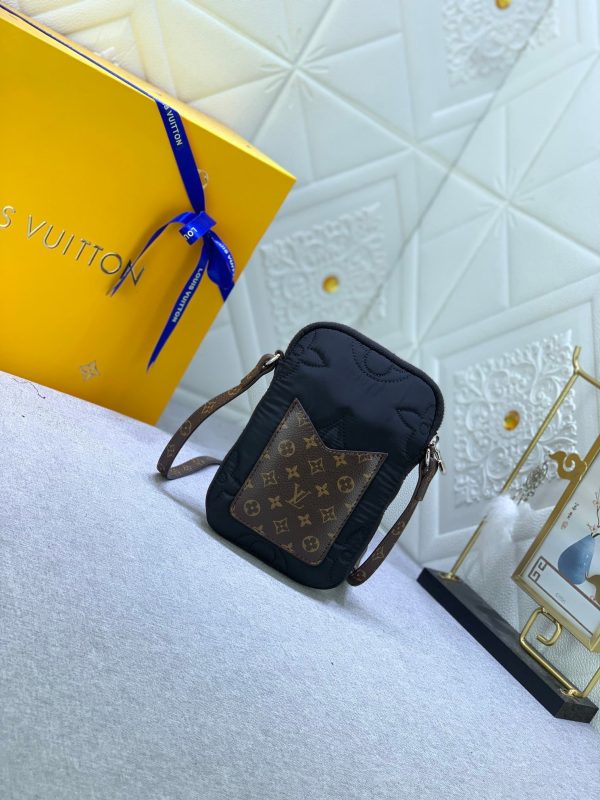 Laveszi Luxury Bags LV 621