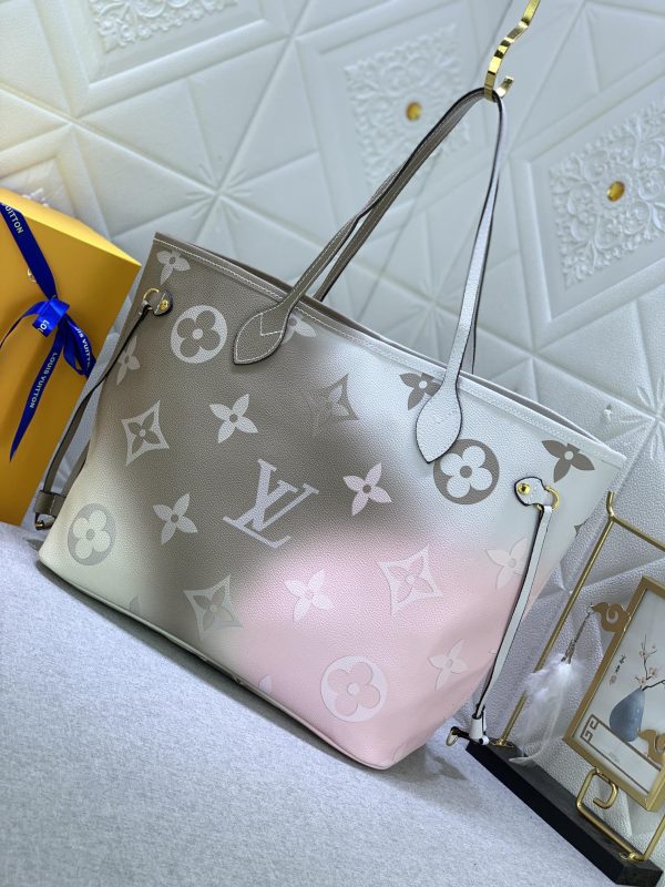 Laveszi Luxury Bags LV 650