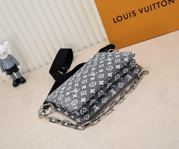 Laveszi Luxury Bags LV 656