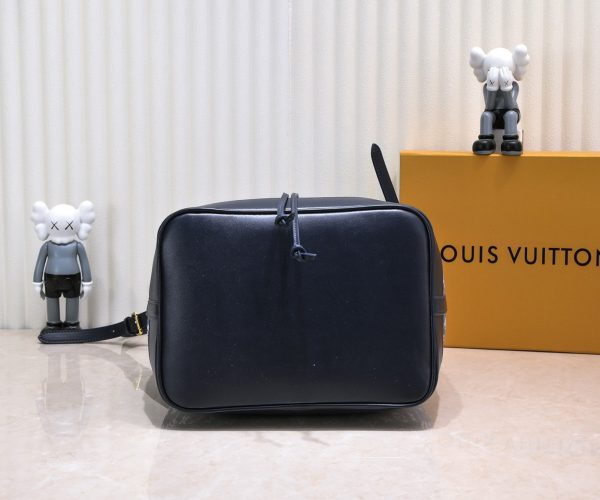 Laveszi Luxury Bags LV 875