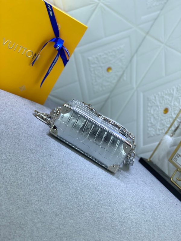 Laveszi Luxury Bags LV 659