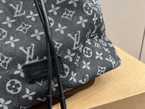 Laveszi Luxury Bags LV 753