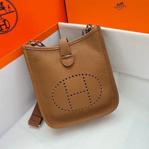 Laveszi Luxury Bags HM 042