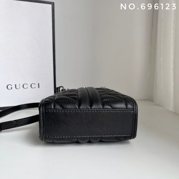 Laveszi Luxury Bags GG 501