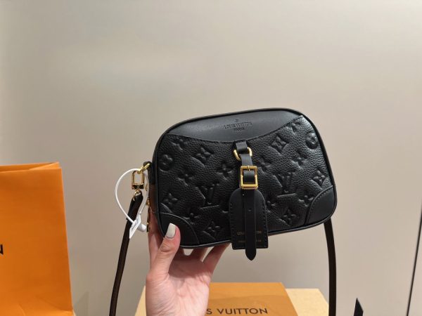 Laveszi Luxury Bags LV 756