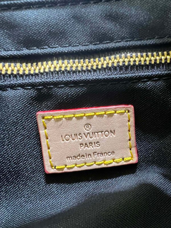 Laveszi Luxury Bags LV 604