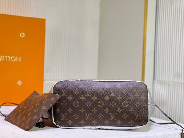 Laveszi Luxury Bags LV 624