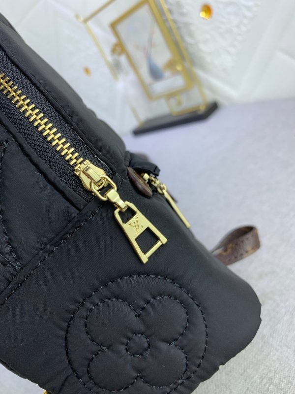 Laveszi Luxury Bags LV 641