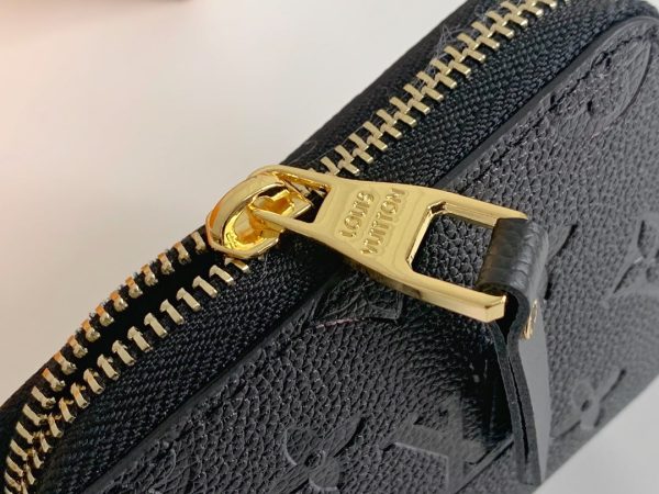 Laveszi Luxury Wallet LV 124