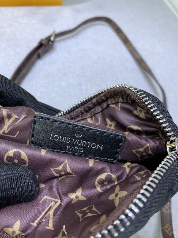 Laveszi Luxury Bags LV 621