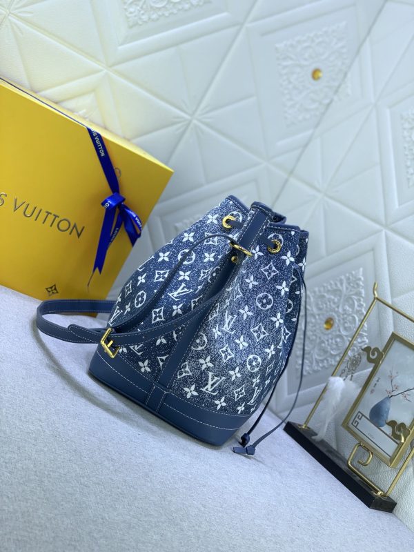 LV NEO-FULL MM BLUE DENIM