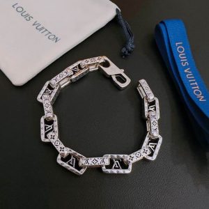 LV bracelet 11ly239