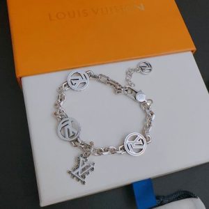 LV bracelet 11ly247