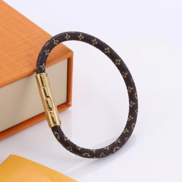 LV bracelet 11ly264 New