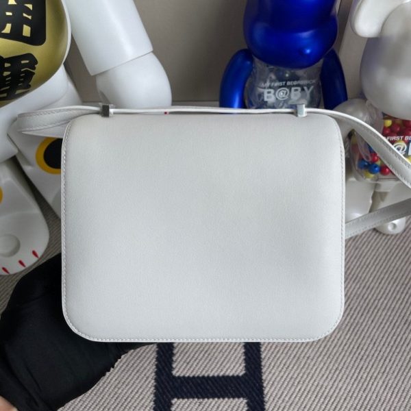 HERMES CONSTANCE SWIFT WHITE SILVER HARDWARE 18CM