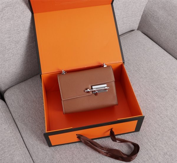 HERMES VERROU CHAINE BAG BROWN 17CM