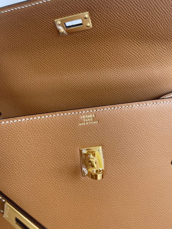 HERMES KELLY SELLIER EN DESORDRE EPSOM GOLD-TONED HARDWARE BROWN 25CM