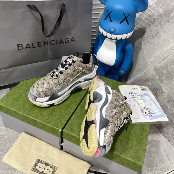 Gucci x Balenciage joint model