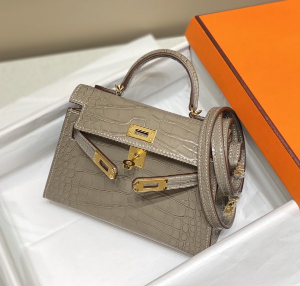 HERMES MINI KELLY CROCODILE GOLD-TONED HARDWARE DARK BEIGE 19CM