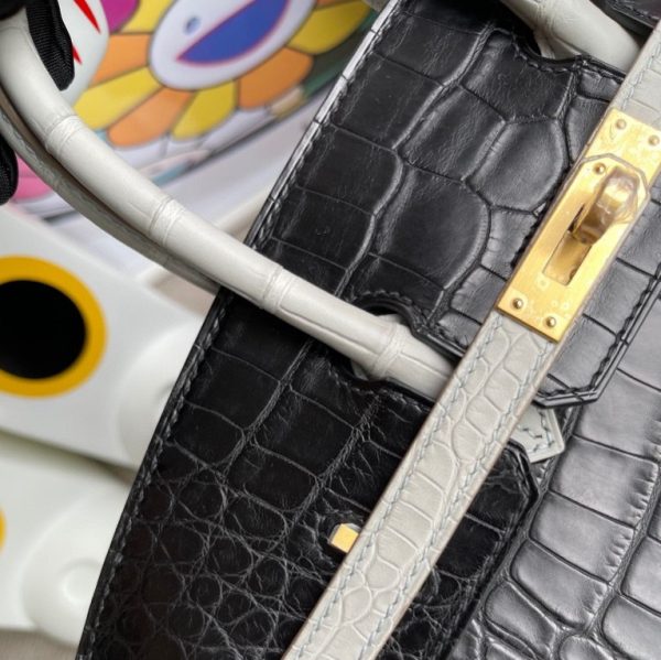 HERMES BIRKIN ALLIGATOR MATT CK89 NOIR & CK80 PEARL GREY GOLD HARDWARE  25CM