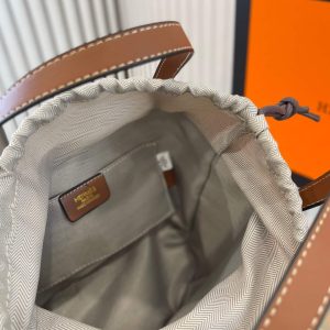 HERMÈS ROTTAN CANVAS WITH LEATHER BUCKET BAG 24CM