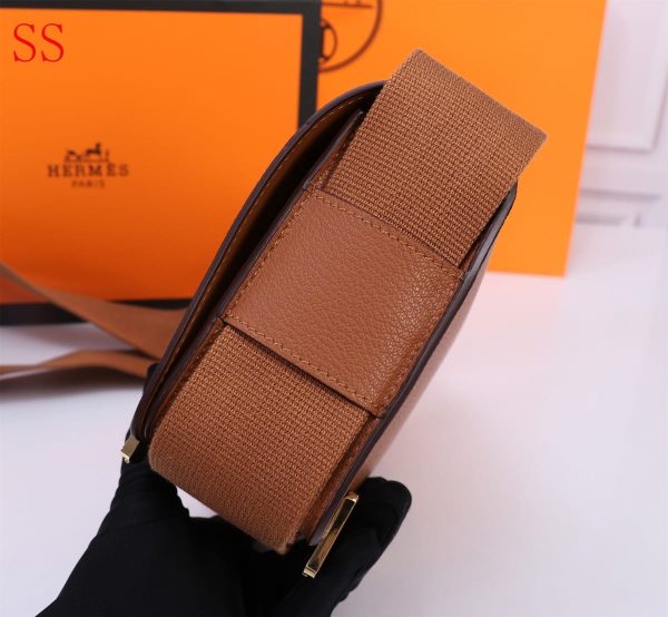 HERMES GETA BLACK CHEVRE GOLD HARDWARE BROWN 20CM