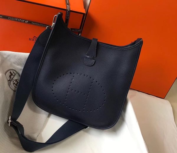 HERMES CLEMENCE EVELYNE PM 30CM BLACK NOIR