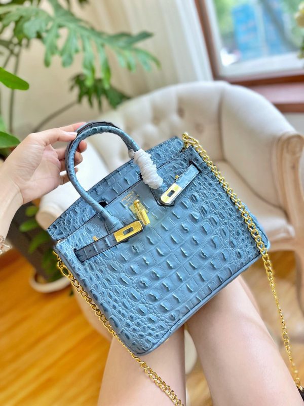 HERMÈS BIRKIN ALLIGATOR PRINT TOP HANDLE BAGS BLUE 20CM