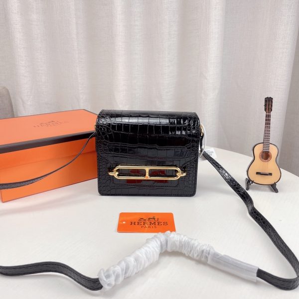 HERMÈS ROULIS BAG ALLIGATOR LEATHER GOLD HARDWARE IN BLACK 18CM