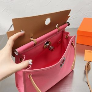 HERMÈS VACHE HUNTER TOILE HERBAG ZIP 31 PM ROSE AZALEE 31CM