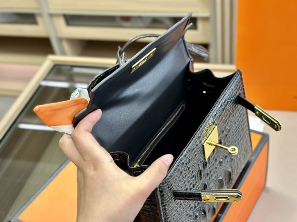 HERMES KELLY CROCODILE BLACK 25CM