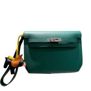 HERMES KELLY DEPECHES 25 POUCH GREEN 25CM