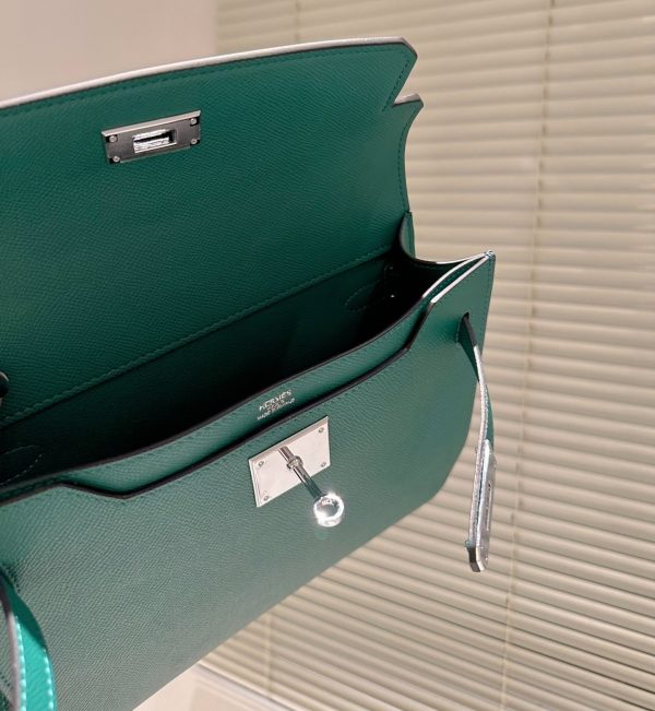 HERMES KELLY DEPECHES 25 POUCH GREEN 25CM