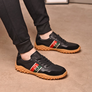 GUCCI Explosive Casual Sneakers