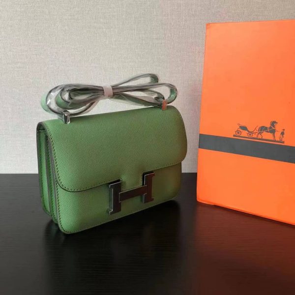 HERMES CONSTANCE EPSOM 3I AVOCADO GREEN CROCODILE & LIZARD BUCKLE 18CM