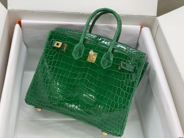 HERMES BIRKIN 30 CROCODILE GOLD-TONED HARDWARE DARK GREEN